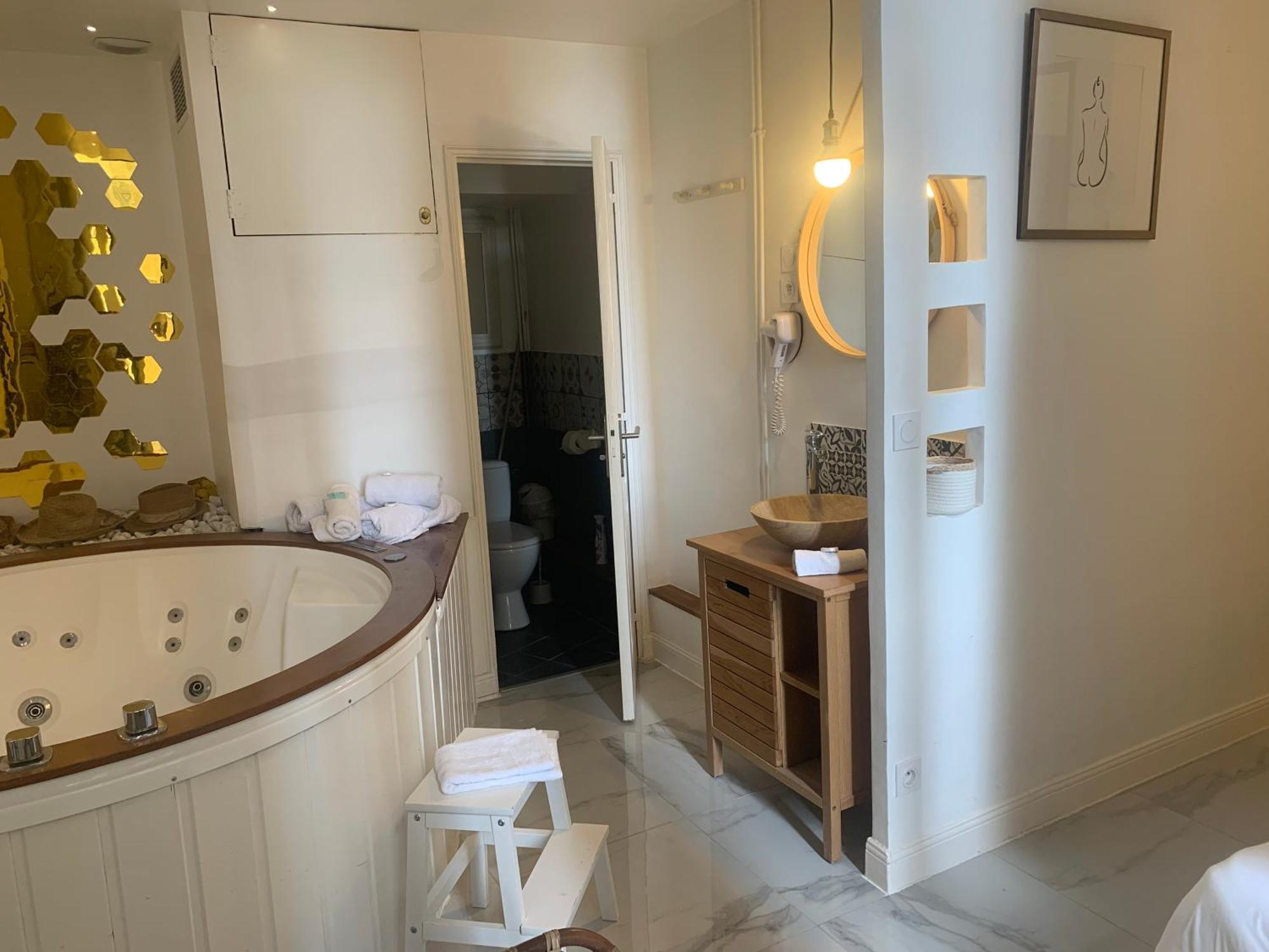 New Suite & Spa - Cannes Centre - Croisette (Adults Only) Exterior photo